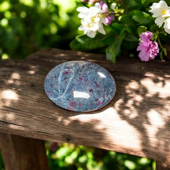 Ruby Kyanite Crystal Worrystone for Passion, Vitality, Communication and Self-Expression | Premium Quality Crystals | @SASARAworld