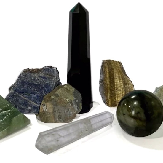 SASARA • Responsibly-Sourced, Genuine Crystals for Abundance & Growth: 8 Piece Crystal Set