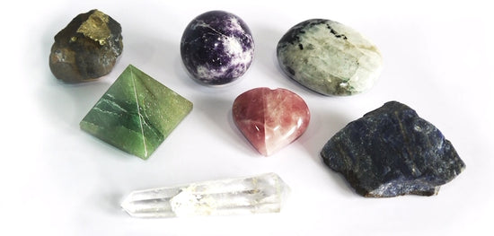 SASARA • Responsibly-Sourced, Genuine Crystals for Emotional Wellness & Stability: 7 Piece Crystal Set