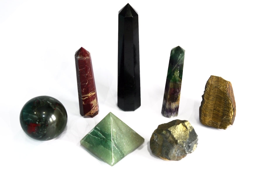 SASARA • Responsibly-Sourced, Genuine Crystals for Protection: 7 Piece Crystal Set