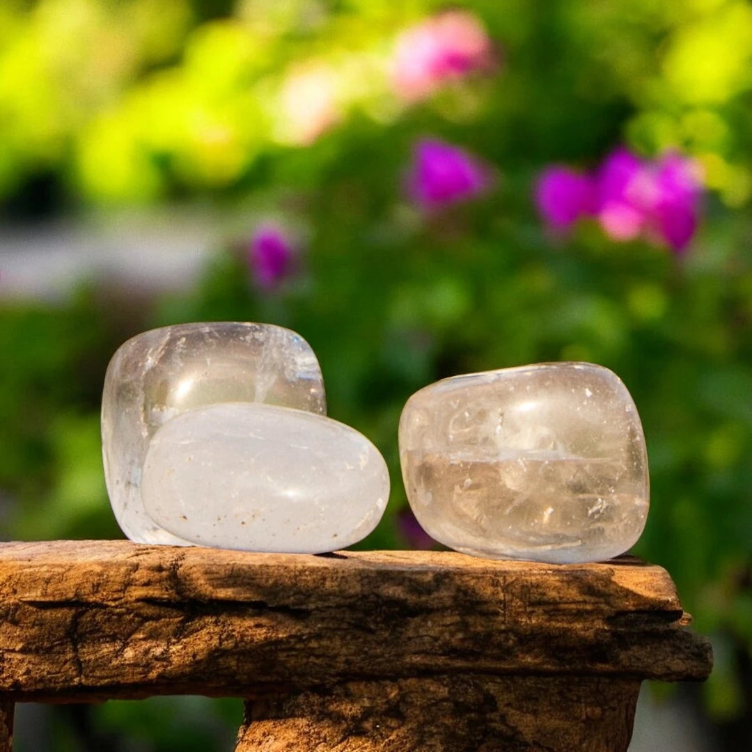 Clear Quartz Crystals for Clarity, Focus, Amplifying Intentions | The Master Healer | Premium quality crystals | @SASARAworld