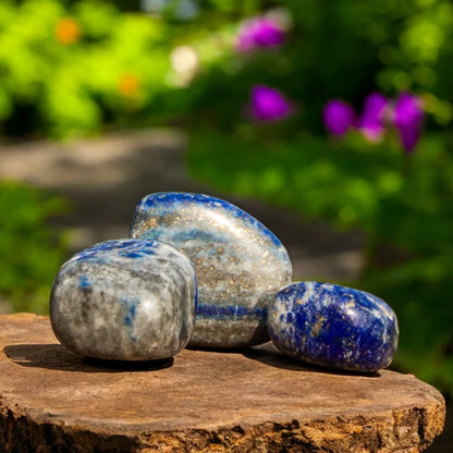 Lapis Lazuli Crystals for Wisdom, Spiritual Enlightenment, Truth, Trust and Inner Vision | Premium quality crystals | @SASARAworld